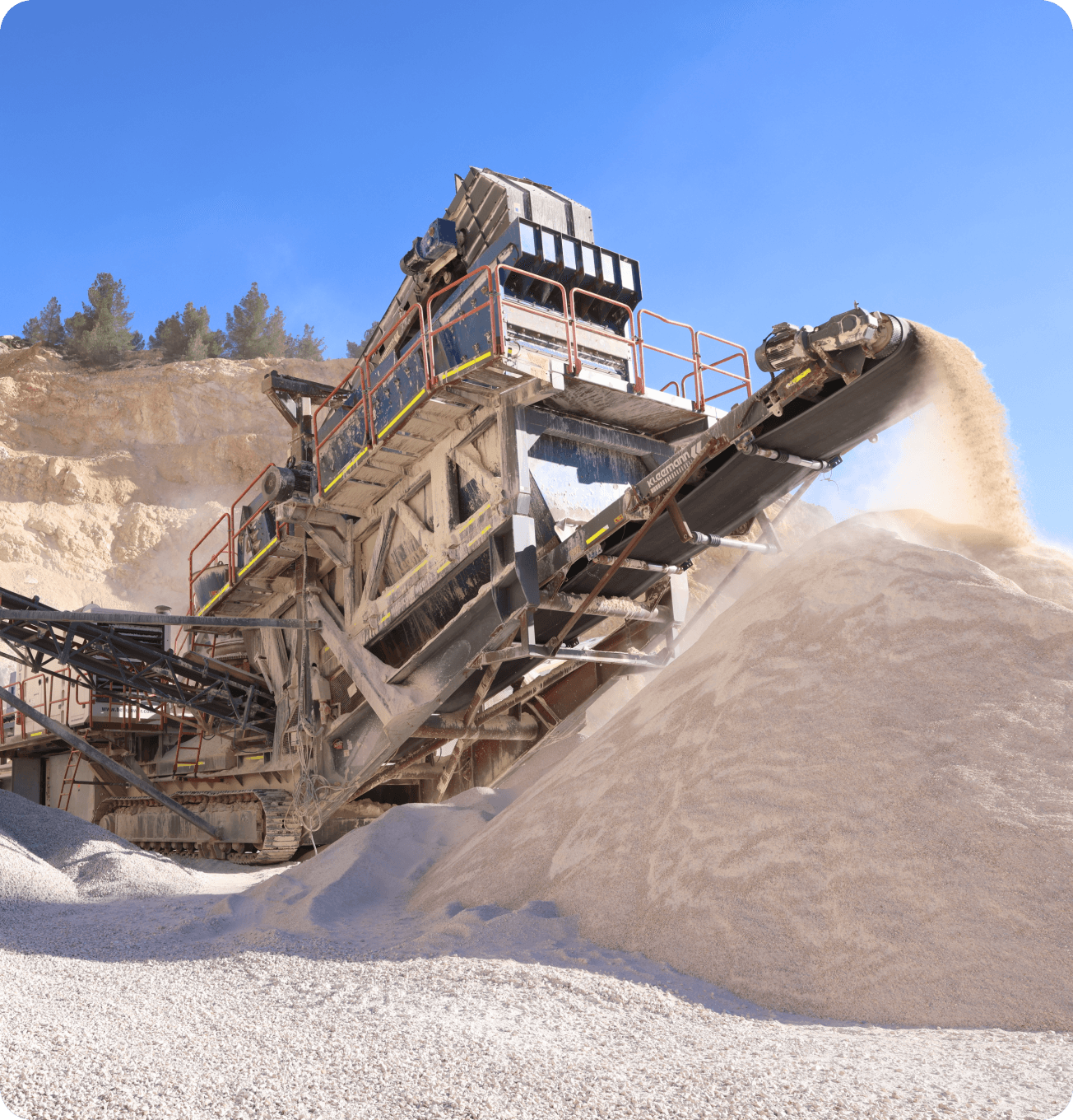 אספקה של חומר גלם Supply of Raw Materials